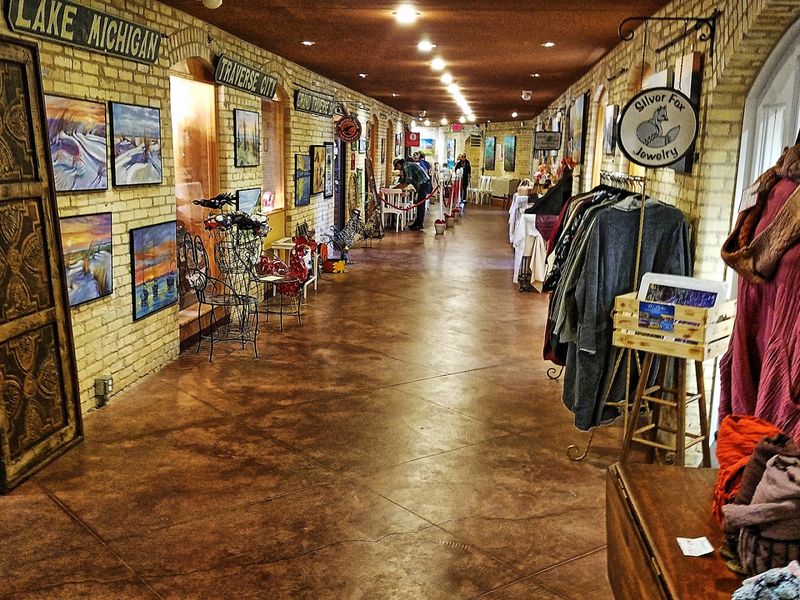 This Eerie Michigan Asylum Tour Hides A Whole World Beneath The Surface - Decor Hint Shops And Surprises