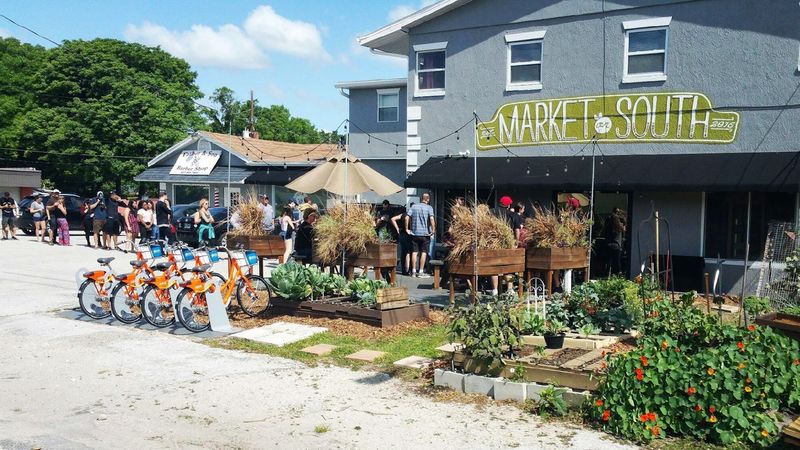 These Beloved Florida Restaurants Make Gluten-Free Eating Feel Effortless - Decor Hint Market On South, Orlando