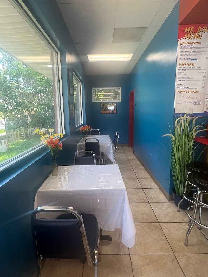 This North Carolina Haitian Spot Serves Griot And Island Comfort Food Worth The Drive - Decor Hint One Former Food Truck Now Has A Permanent Home