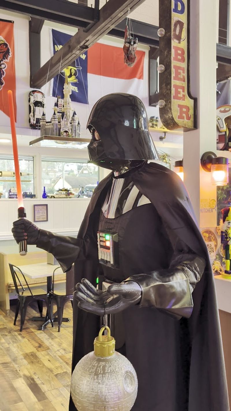Star Wars Decor Makes The First Look Part Of The Fun
