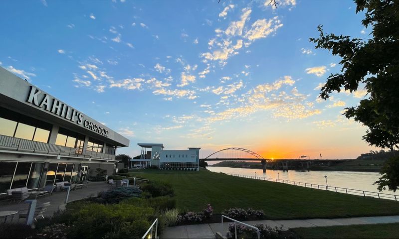 This Nebraska Riverfront Restaurant Turns Dinner Into A Missouri River Viewpoint - Decor Hint It Is Easy For Hotel Guests But Open To Everyone