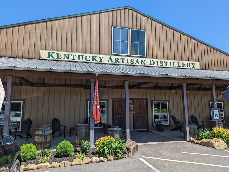 Kentucky Artisan Distillery