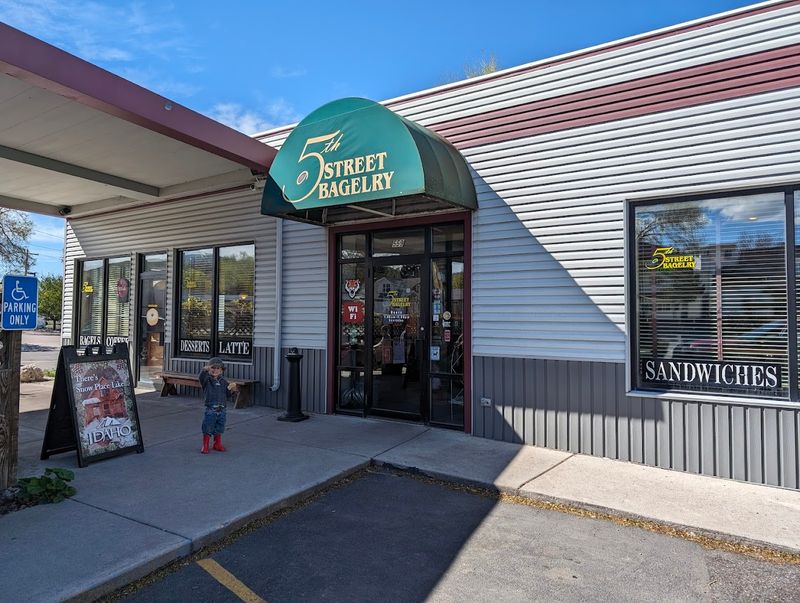 5th Street Bagelry
