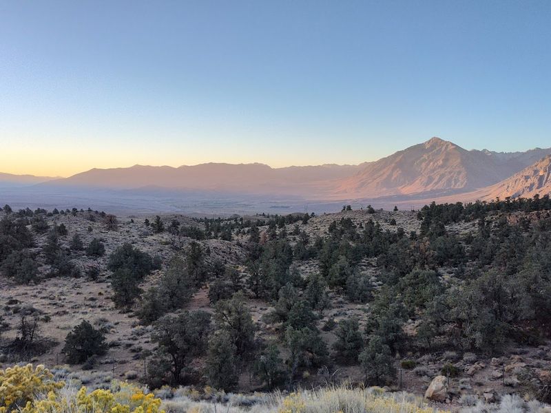 Highway 395 Through the Eastern Sierra