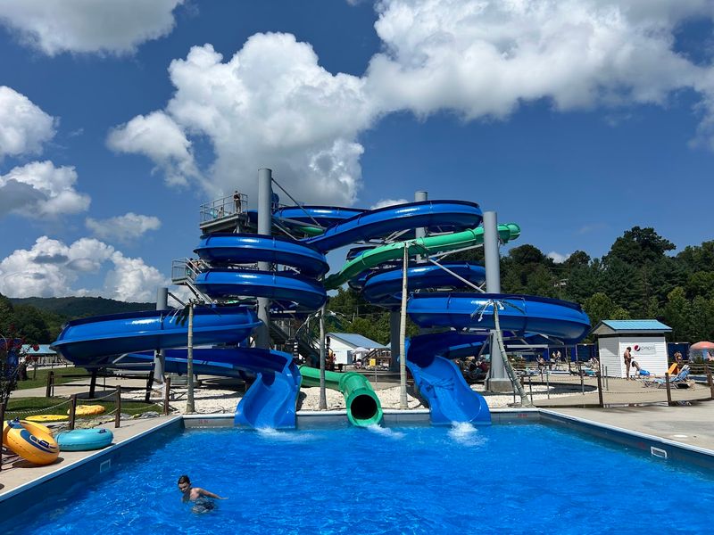 Kentucky Splash Waterpark And Campground