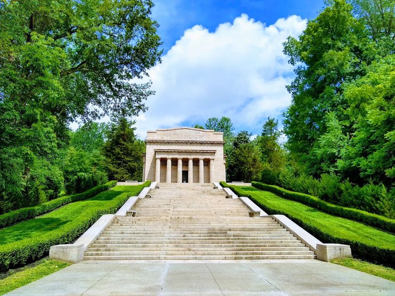 14 Hidden Kentucky Attractions Perfect For A Saturday Adventure - Decor Hint Abraham Lincoln Birthplace National Historical Park