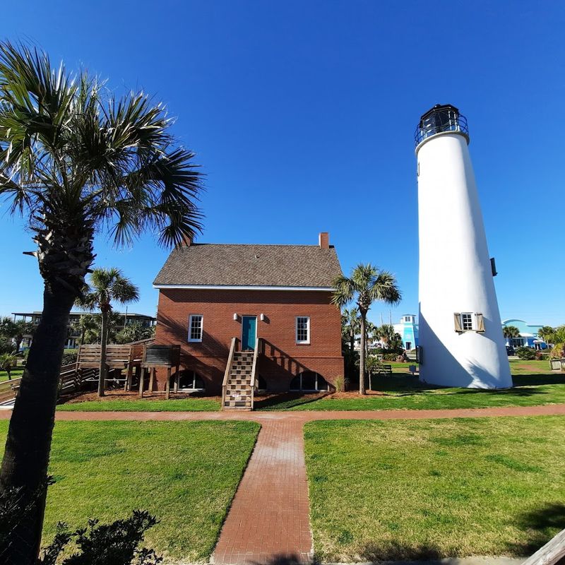 17 Incredible Florida Islands That Belong On Every Weekend Getaway List - Decor Hint St. George Island