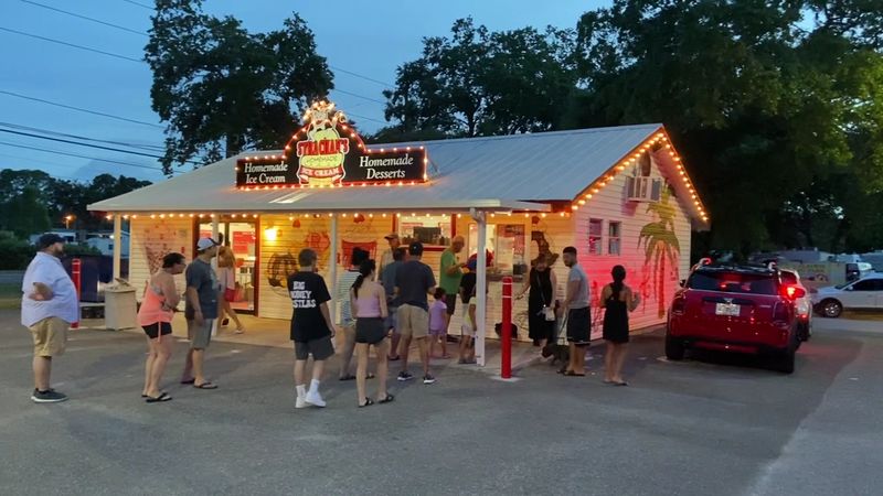 Strachan's Ice Cream & Desserts