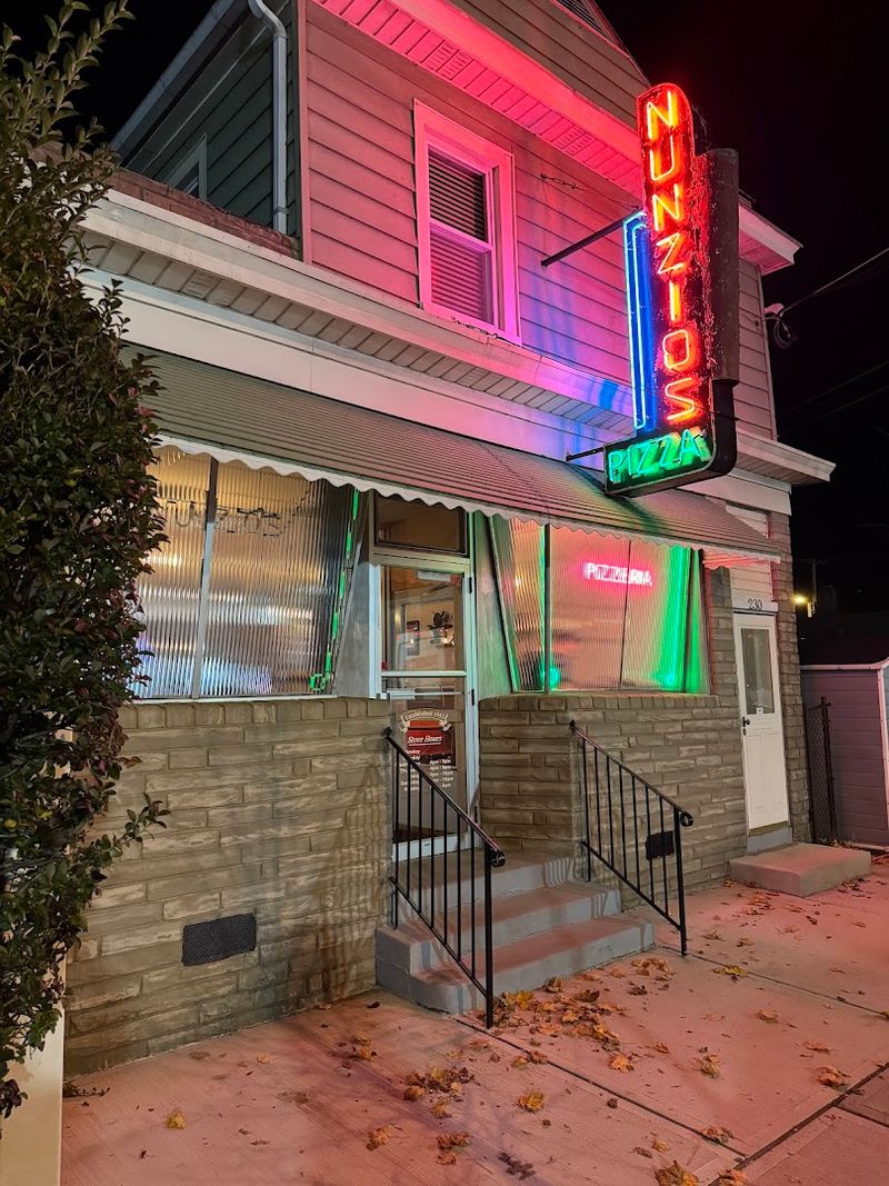 Nunzio's Pizzeria