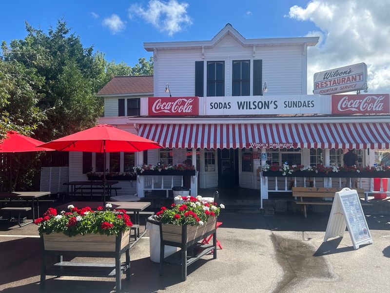 Wilson's Restaurant & Ice Cream Parlor