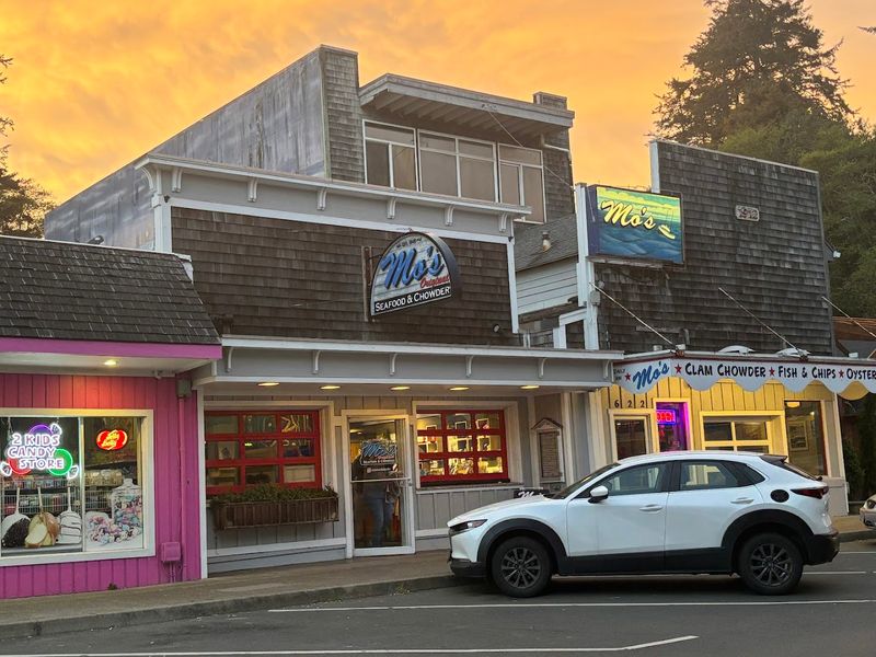 Mo's Seafood & Chowder, Newport