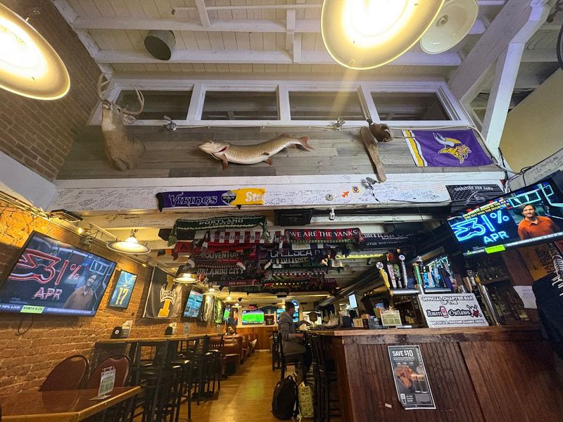Double Tap Pub