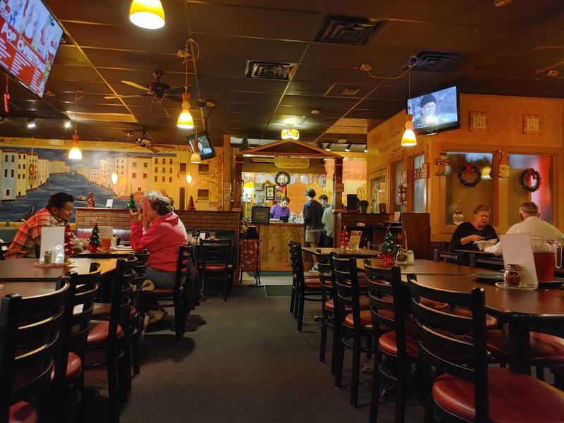 Mama Mia Pizza & Italian Restaurant