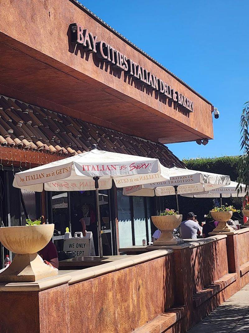Bay Cities Italian Deli & Bakery, Santa Monica