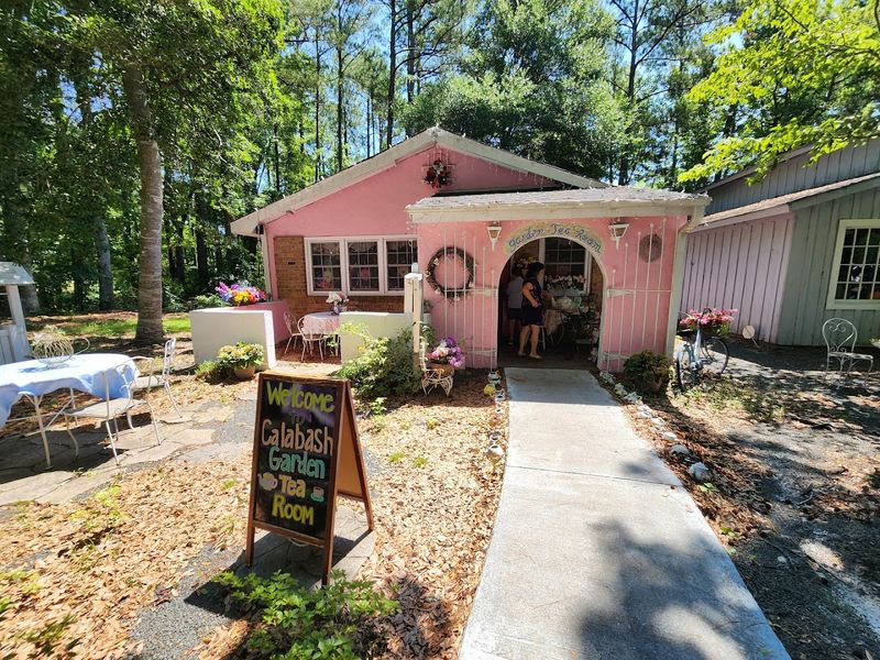 Calabash Garden Tea Room & Gift Shop