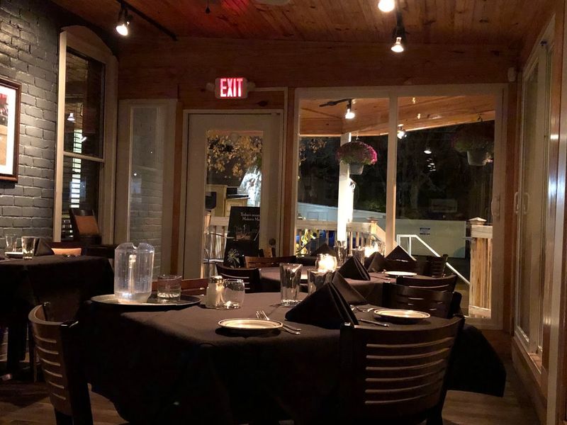 These 15 Kentucky Steakhouses Prove The Best Beef Tastes Like Tradition - Decor Hint The Blue Heron Steakhouse