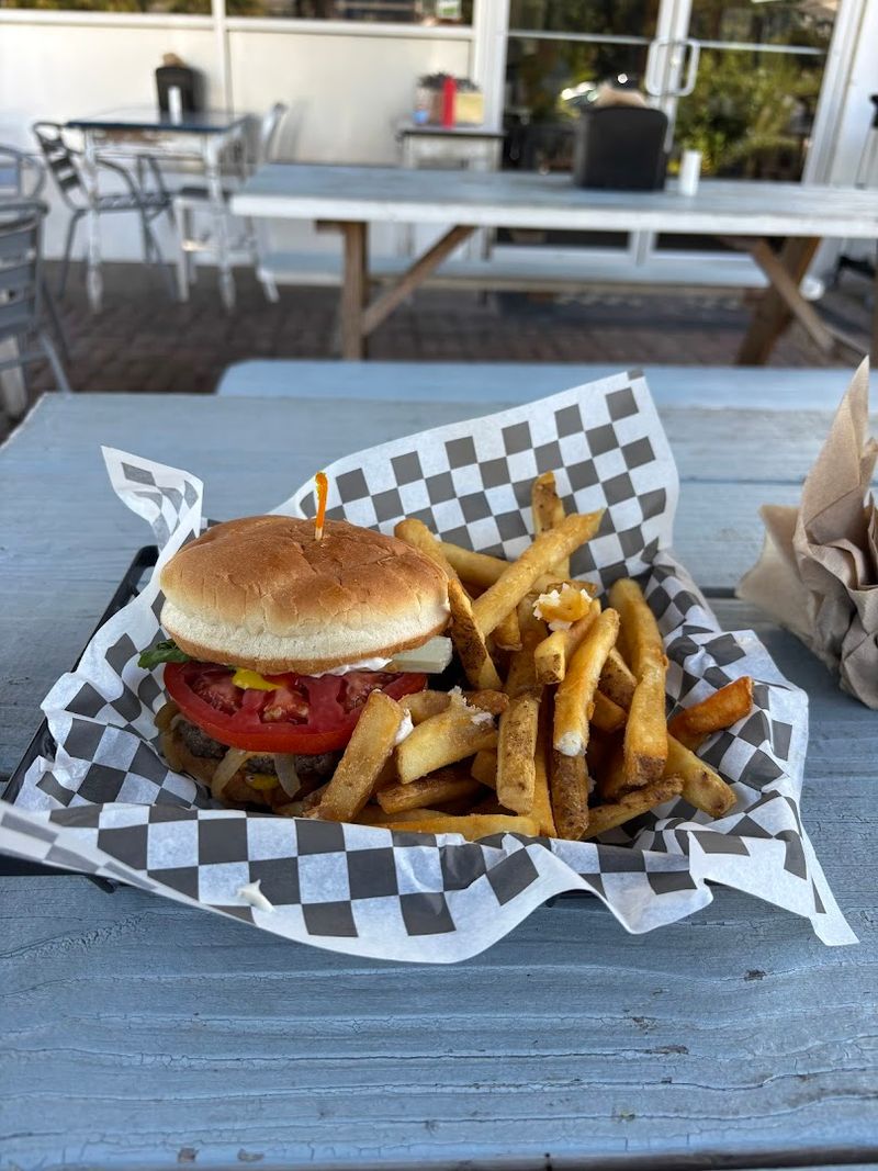 T-Ray's Burger Station