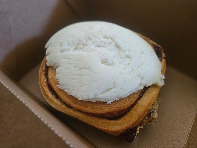 This Idaho Bakery-Cafe Serves Cinnamon Rolls Worth Setting Your Alarm For - Decor Hint Set Your Alarm Before The Cinnamon Rolls Start Calling