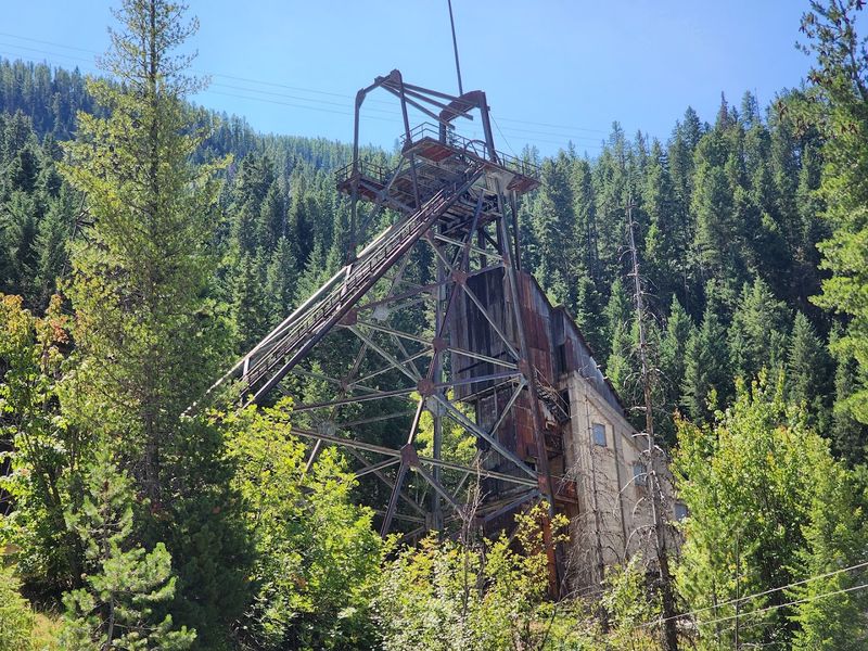 Look For The Remnants That Still Hint At Burke's Wild Past