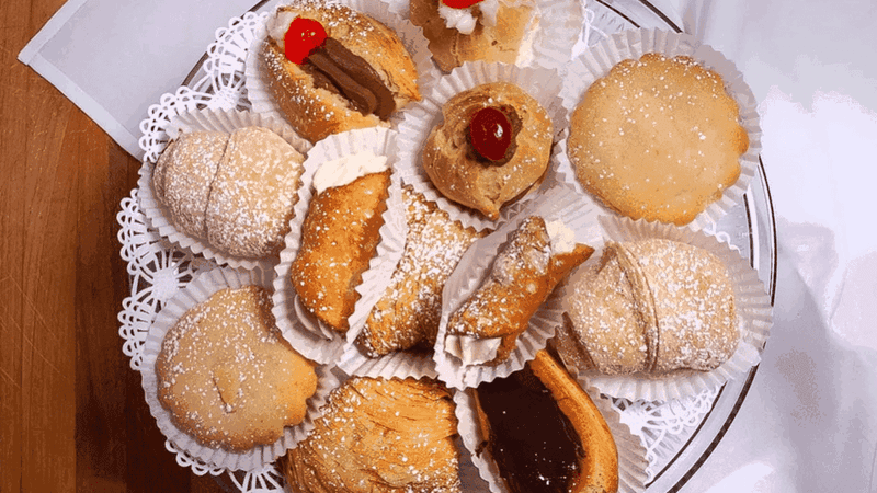 The Sweet Connecticut Pastry Shops That Feel Like A Tiny Trip To Italy - Decor Hint DiSorbo's Italian Bakery