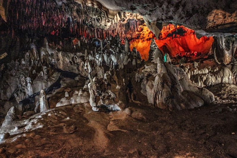 Beneath This Beloved Florida State Park Lies A Remarkable Underground Wonder - Decor Hint Stone Formations That Leave Visitors Speechless