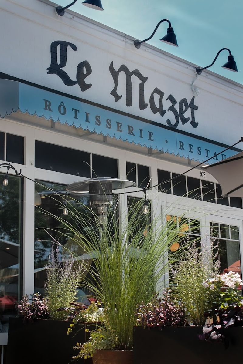 Le Mazet, West Hartford