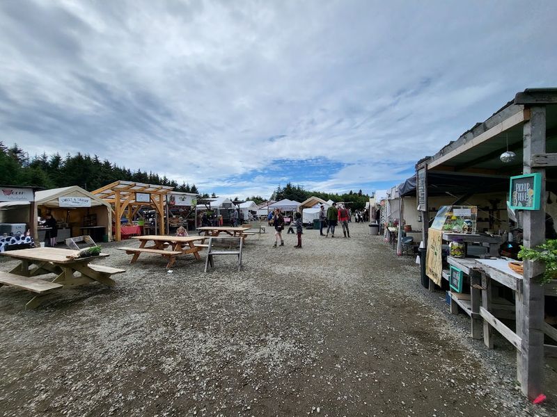 The best finds in Alaska may be hiding at this farmers market - Decor Hint Art, tea and wild market surprises