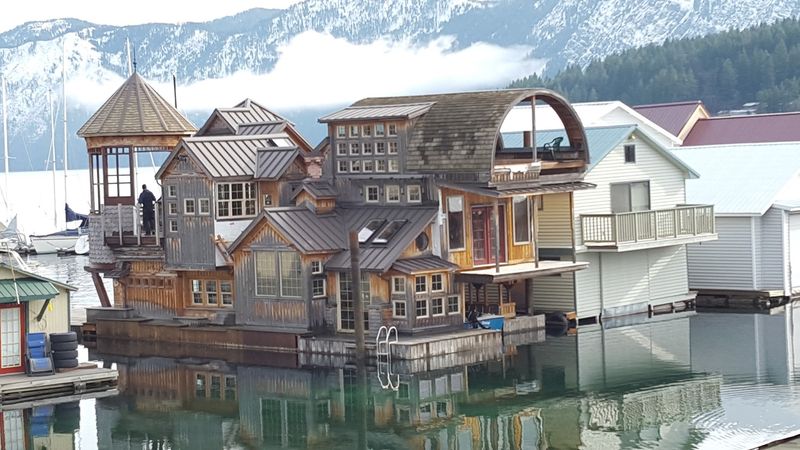 Floating Homes Make The Village Feel Even More Unusual