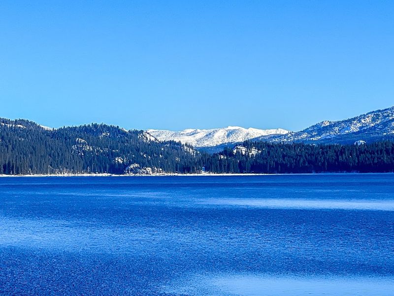 This Quiet Idaho Lake Is At The Center Of A Heated Debate - Decor Hint Every Quiet Shoreline View Feels More Complicated Than It Looks