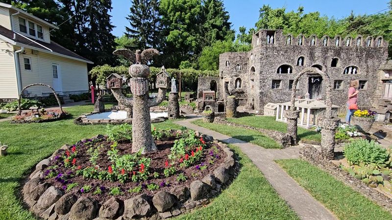 Hartman Rock Garden, Springfield