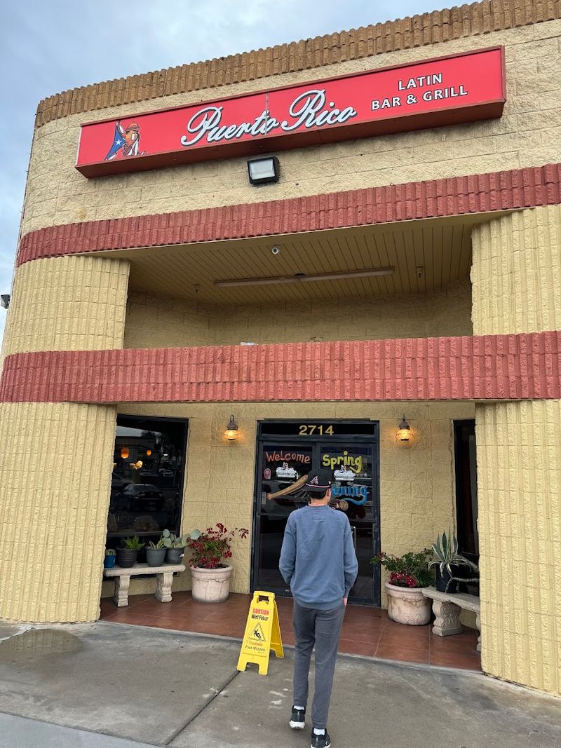 Why Phoenix Needs More Restaurants Like This One