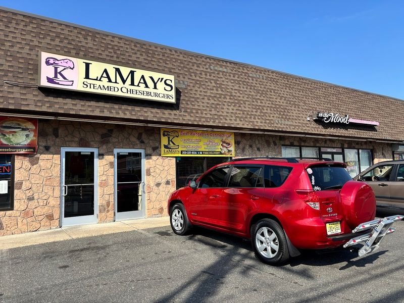 K LaMay's Steamed Cheeseburgers, Meriden