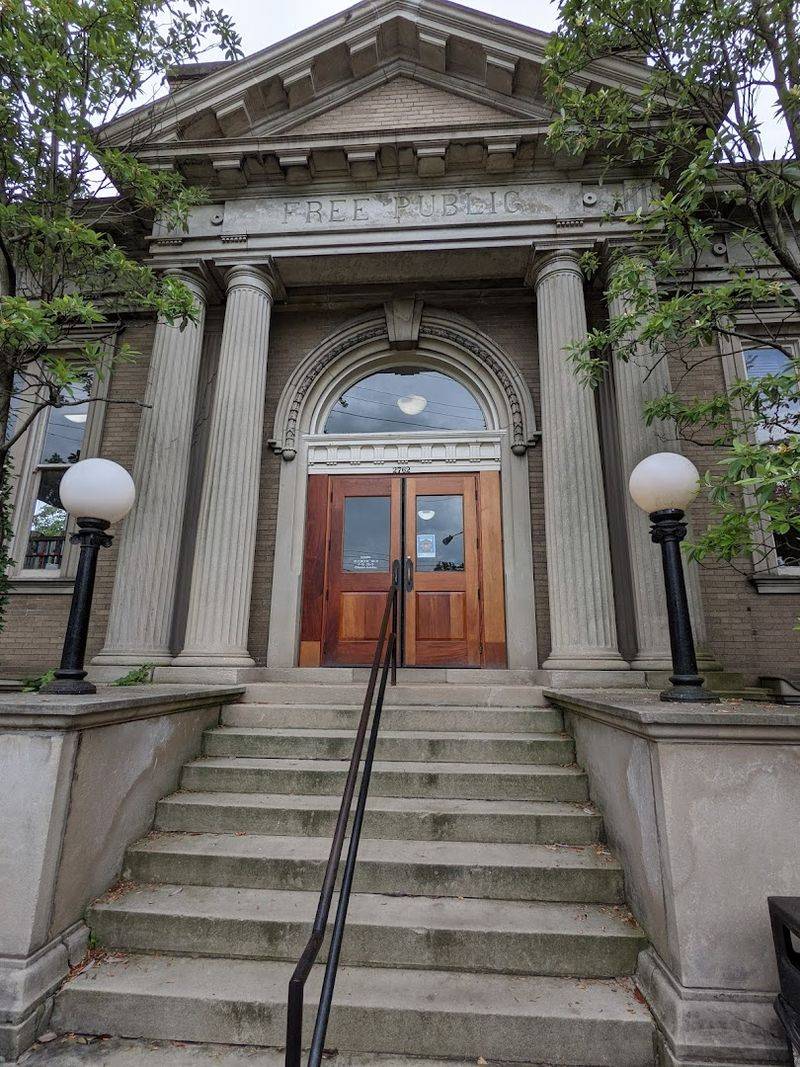 Crescent Hill Library
