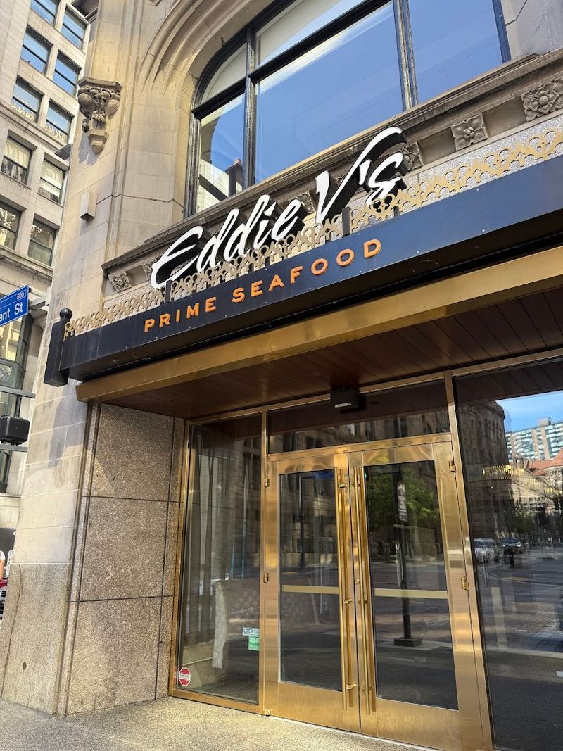 Plan Your Next Food Adventure Around These 10 Pennsylvania Seafood Favorites - Decor Hint Eddie V's Prime Seafood, Pittsburgh