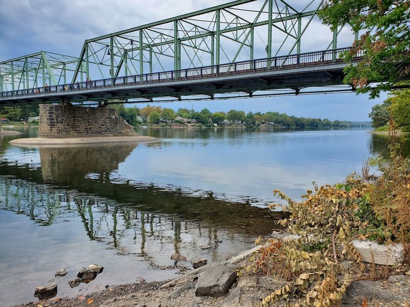 Lambertville Connection