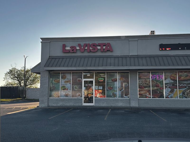 Lavista Italian Restaurant