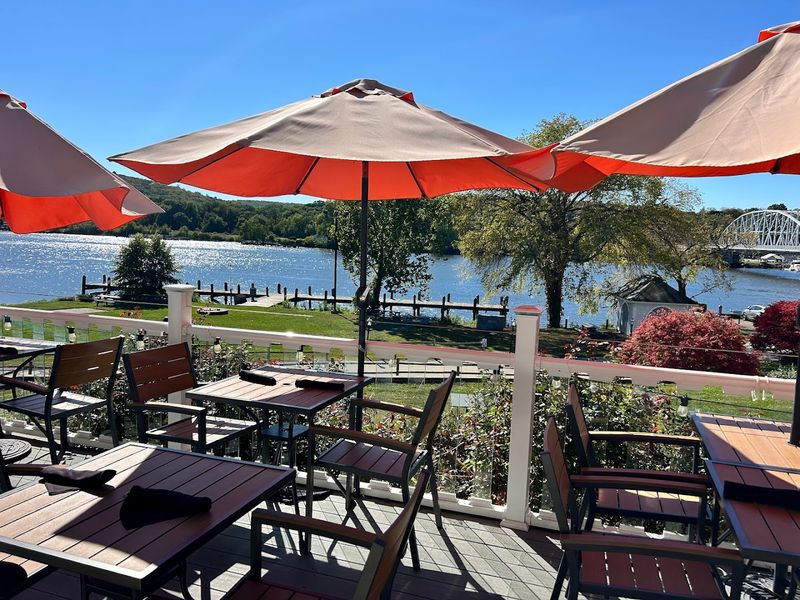 Gelston House, East Haddam