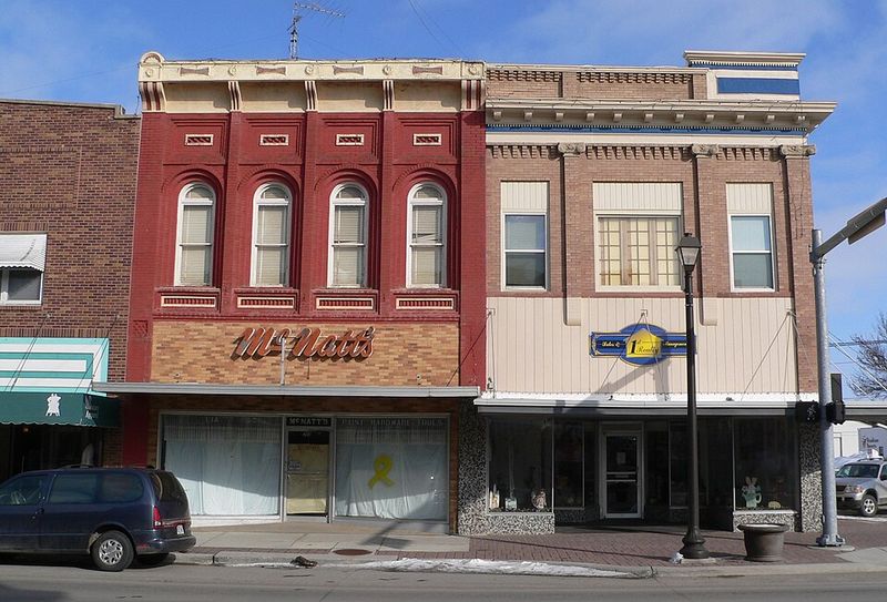 Nebraska's 12 Most Beautiful Walkable Towns For An Easy Summer Wander - Decor Hint Wayne, Nebraska