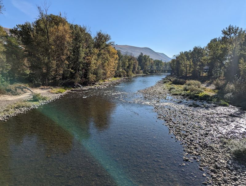 Head To This Washington Mountain Town For A Memorable Day On The Trails - Decor Hint Cross-Country Skiing On Methow Trails