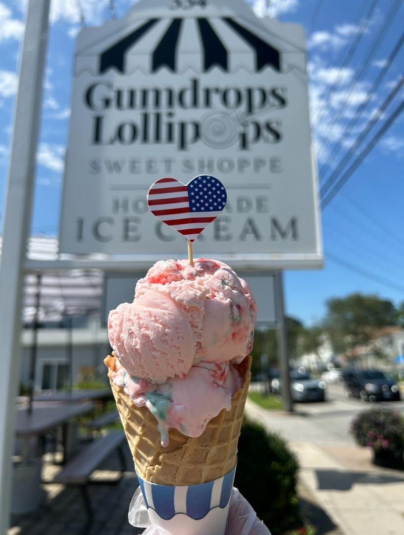 Gumdrops & Lollipops Candy & Ice Cream, Niantic