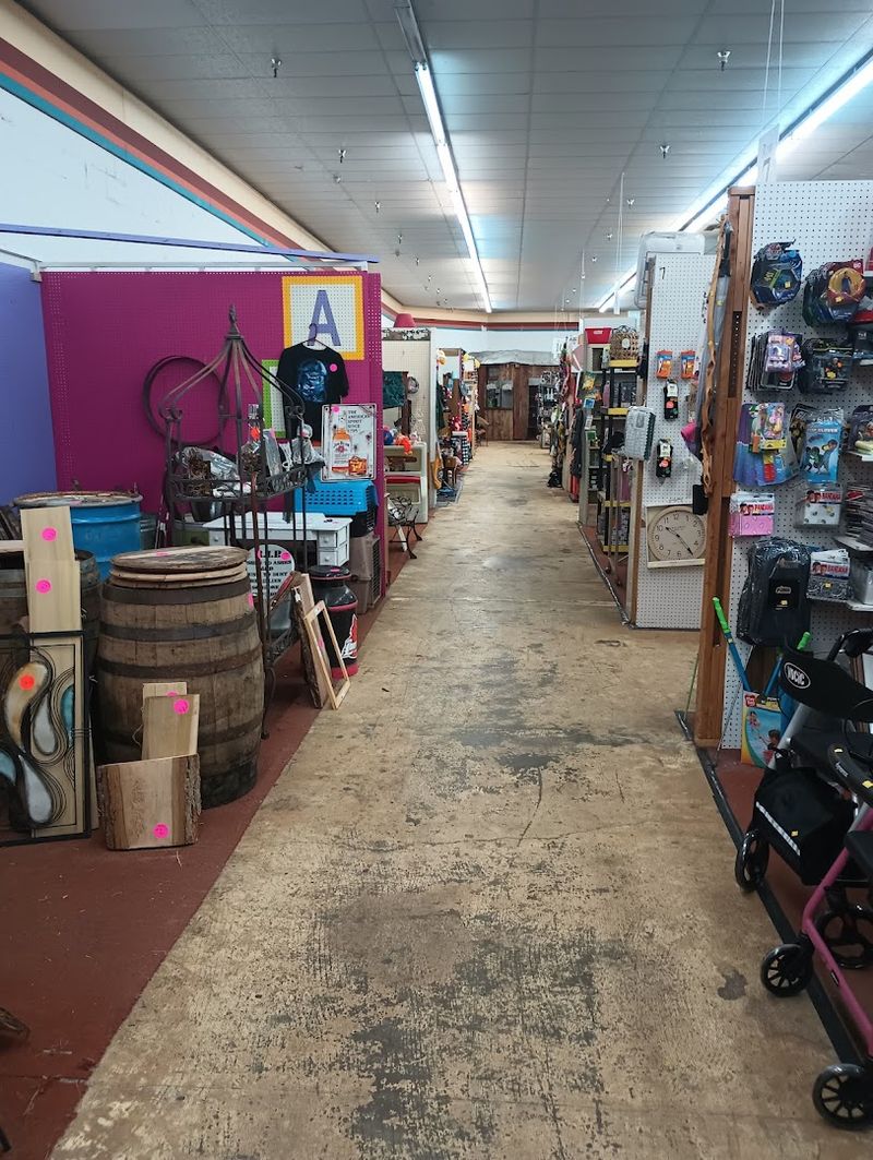 Hillview Peddler's Mall