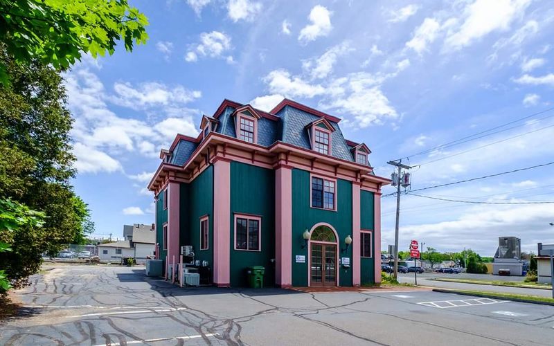 These 11 Charming Connecticut Towns Make Retirement Feel Surprisingly Affordable - Decor Hint Wallingford