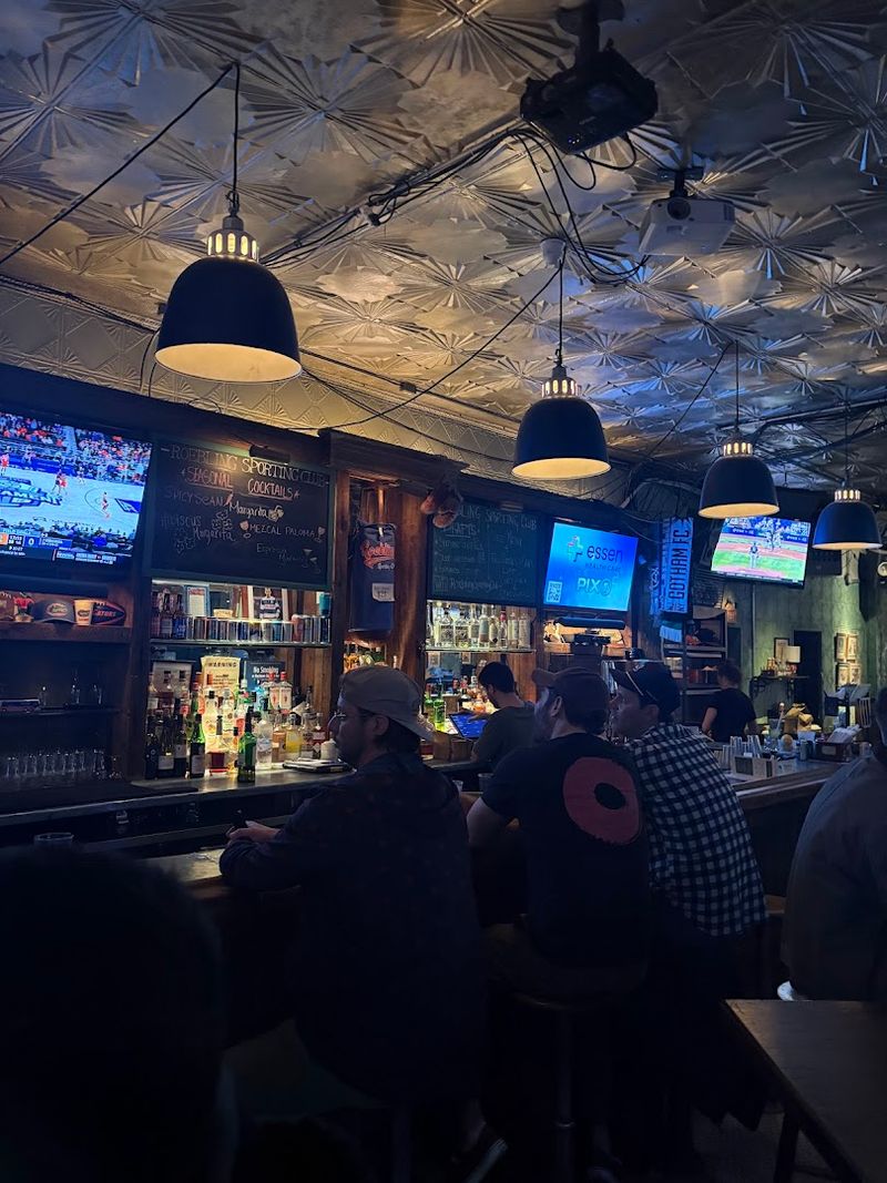 The Sports Bar & Grill