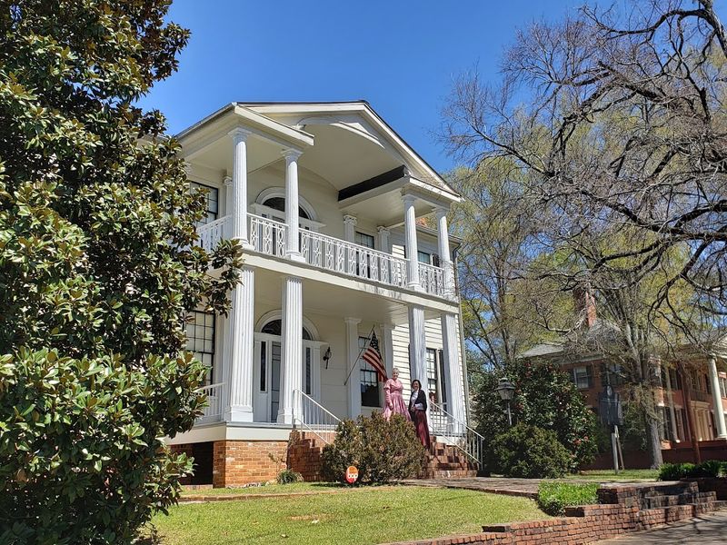 Stetson-Sanford House: An Antebellum Home That Survived Sherman's March