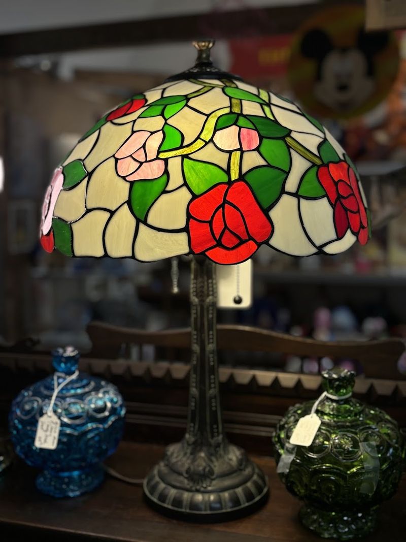 This Georgia Antique Store Is Shaping Up To Be The 2026 Destination Everyone Talks About - Decor Hint Vintage Collectibles And Tools For The Serious Collector