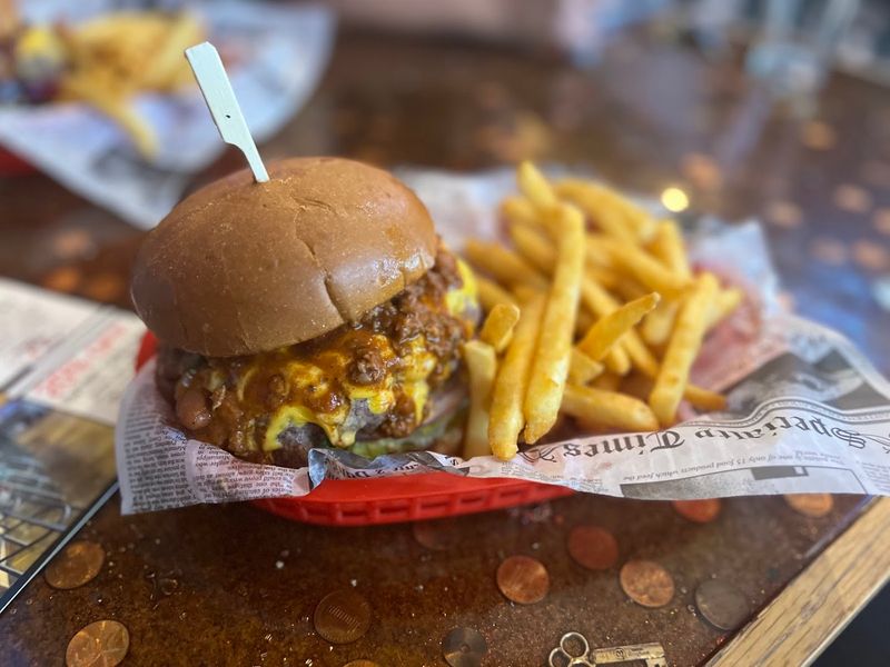 BurgerRobs, Titusville