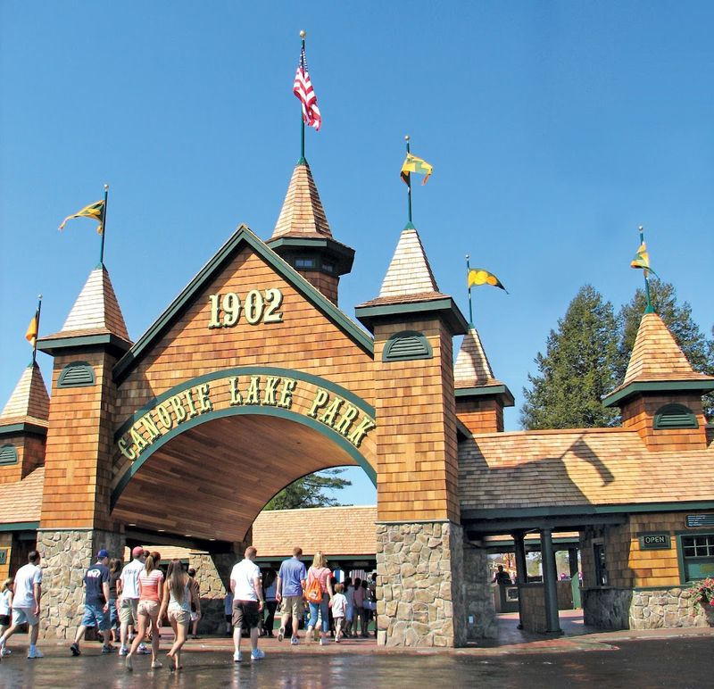 9 New Hampshire Day Trips That Turn Into Lasting Family Memories - Decor Hint Canobie Lake Park, Salem
