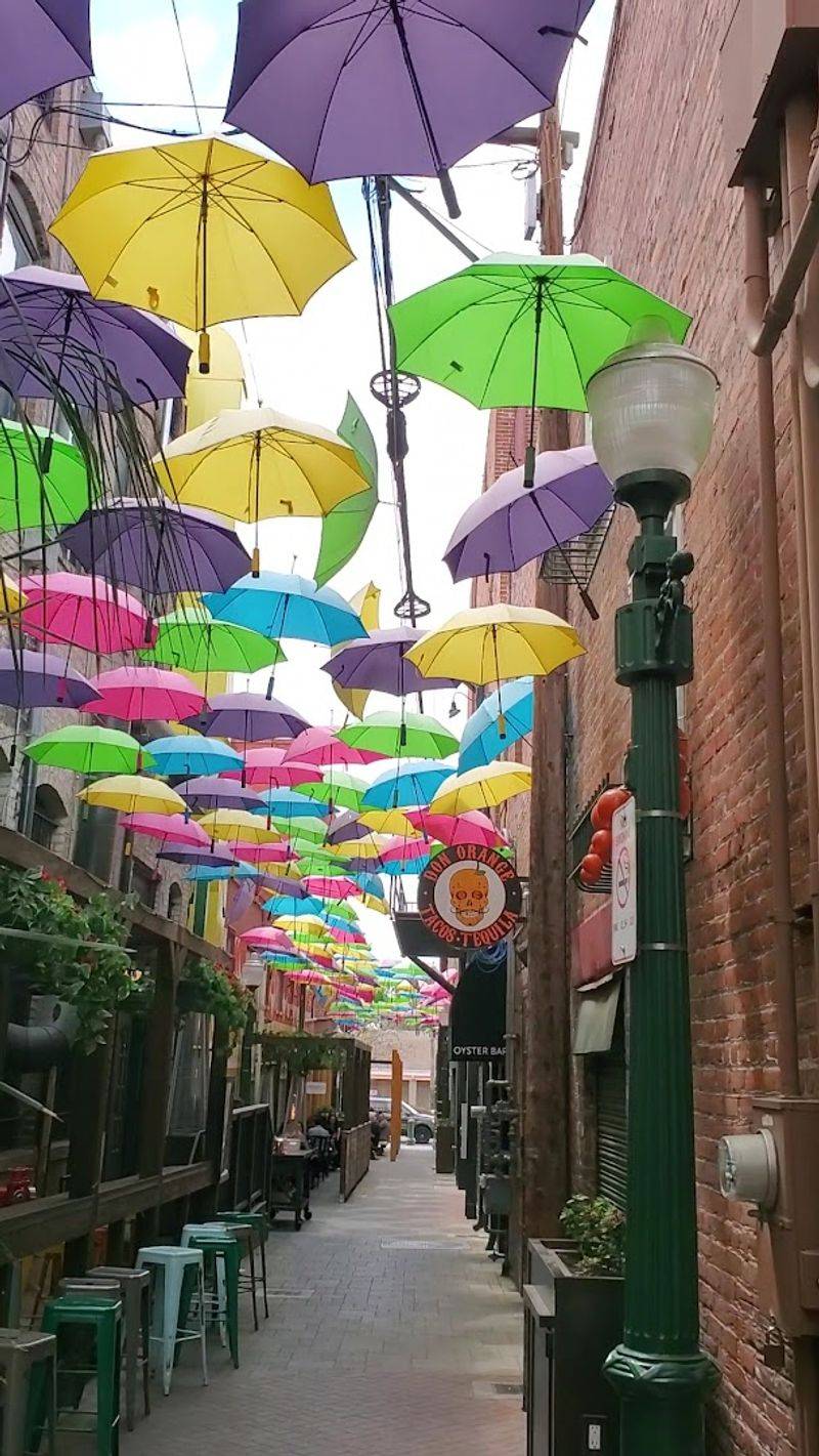 This Colorful Umbrella Alley In California Looks Like Something From A Story - Decor Hint Downtown Restaurants Sit Right Along The Alley