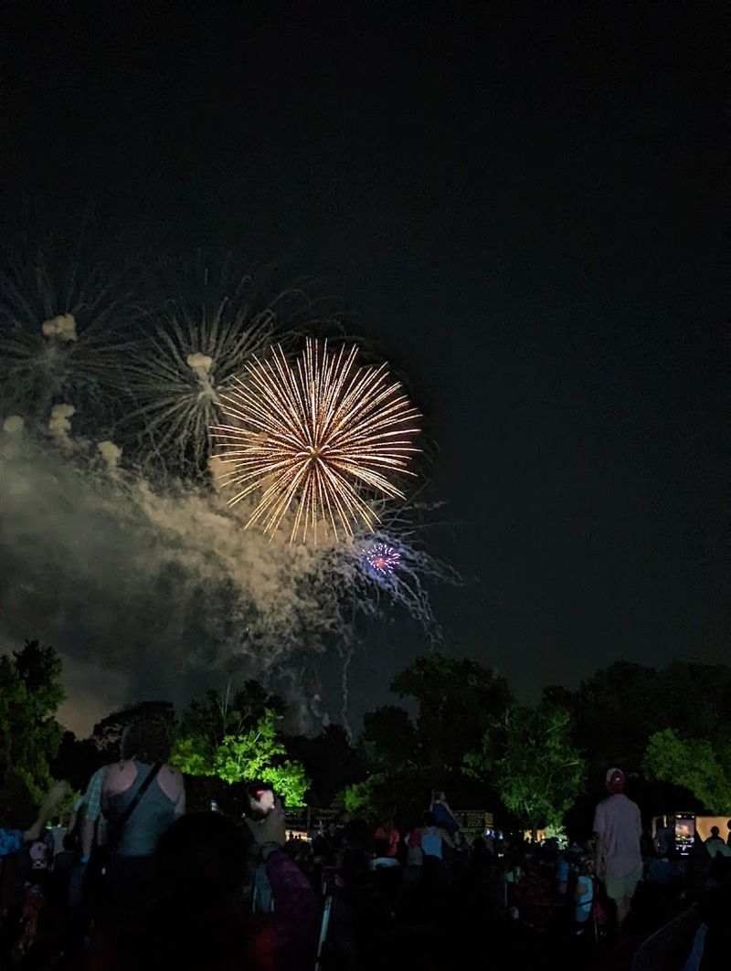The Final Performance Leads Straight Into The Sky Show