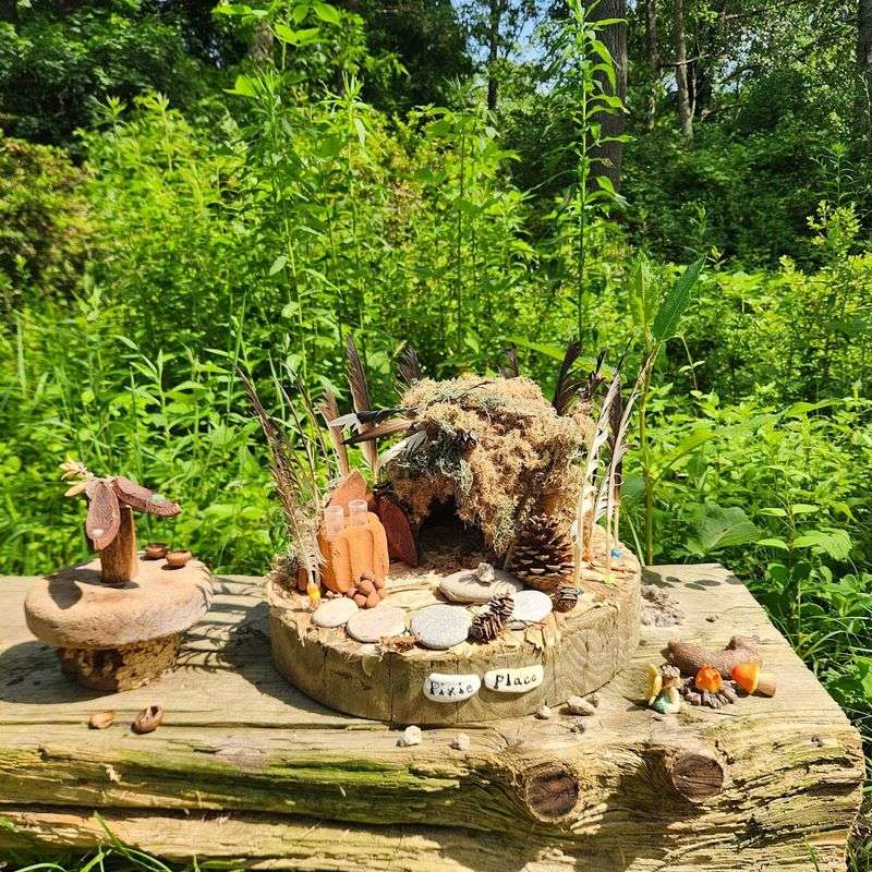 This Rhode Island Garden Feels Like A Quiet World Of Its Own - Decor Hint Picnics, Benches, And Quiet Corners